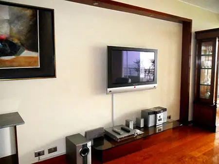 Tv de la sala del departamento en alquiler en Barraco