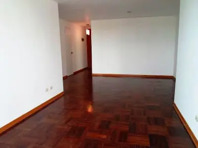 Amplio Espacio En La Sala