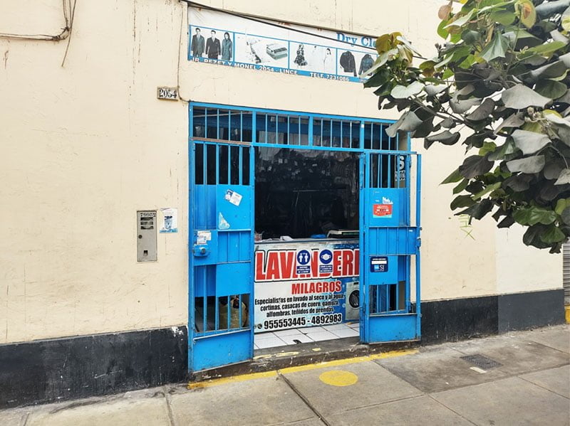 venta de departamentos antiguos en Lince - Lavandería